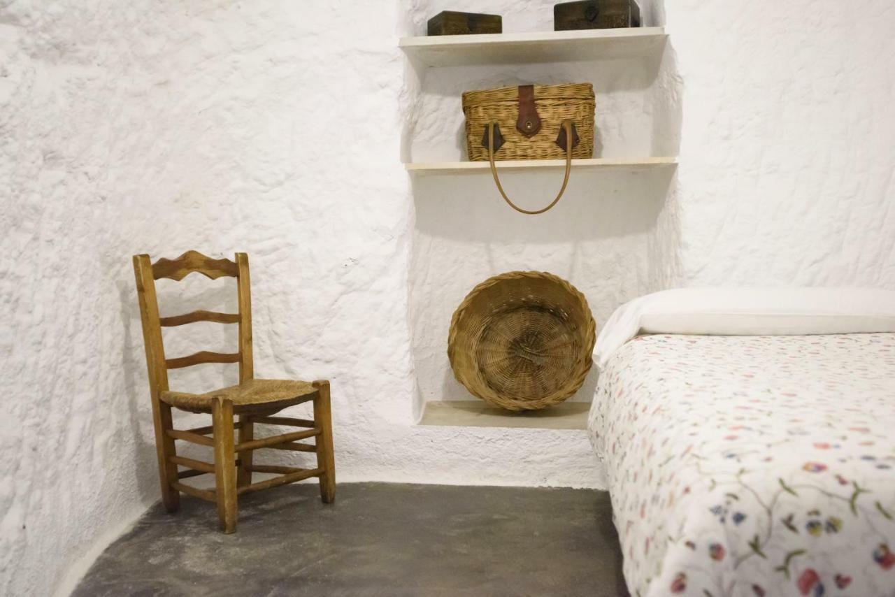 La Cueva De La Abuela Villa Cenes De La Vega Buitenkant foto